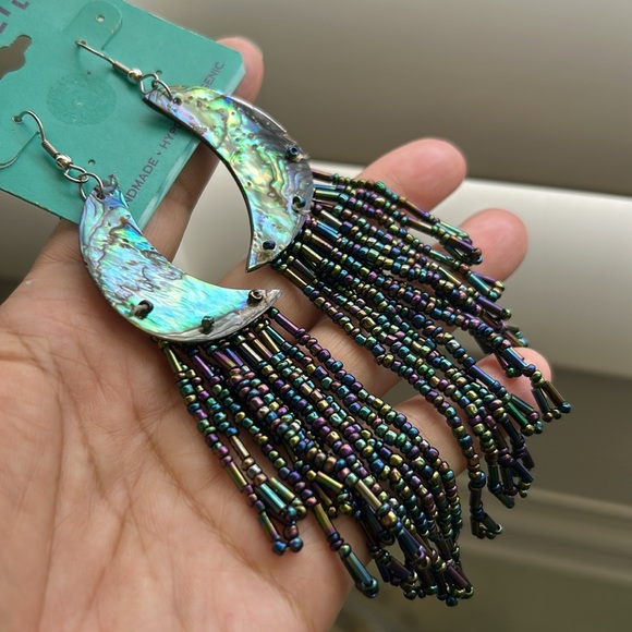 🖤NEW💕Handmade Abalone Shell and tassel earrings - Picture 1 of 10